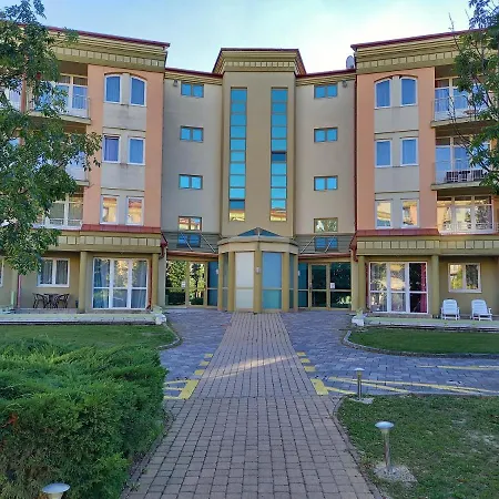 Karos Gold 813 Wellness * Zalakaros